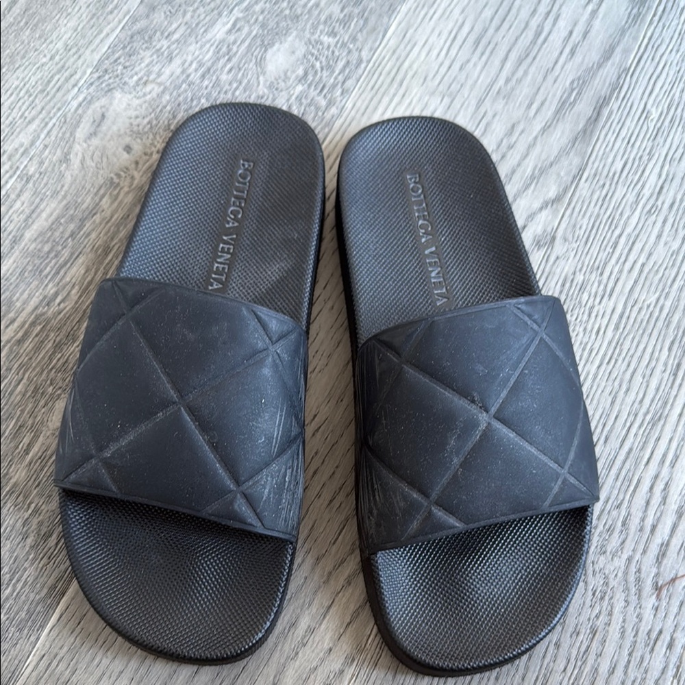 Bottega Veneta Black Quilted Slide Sandals